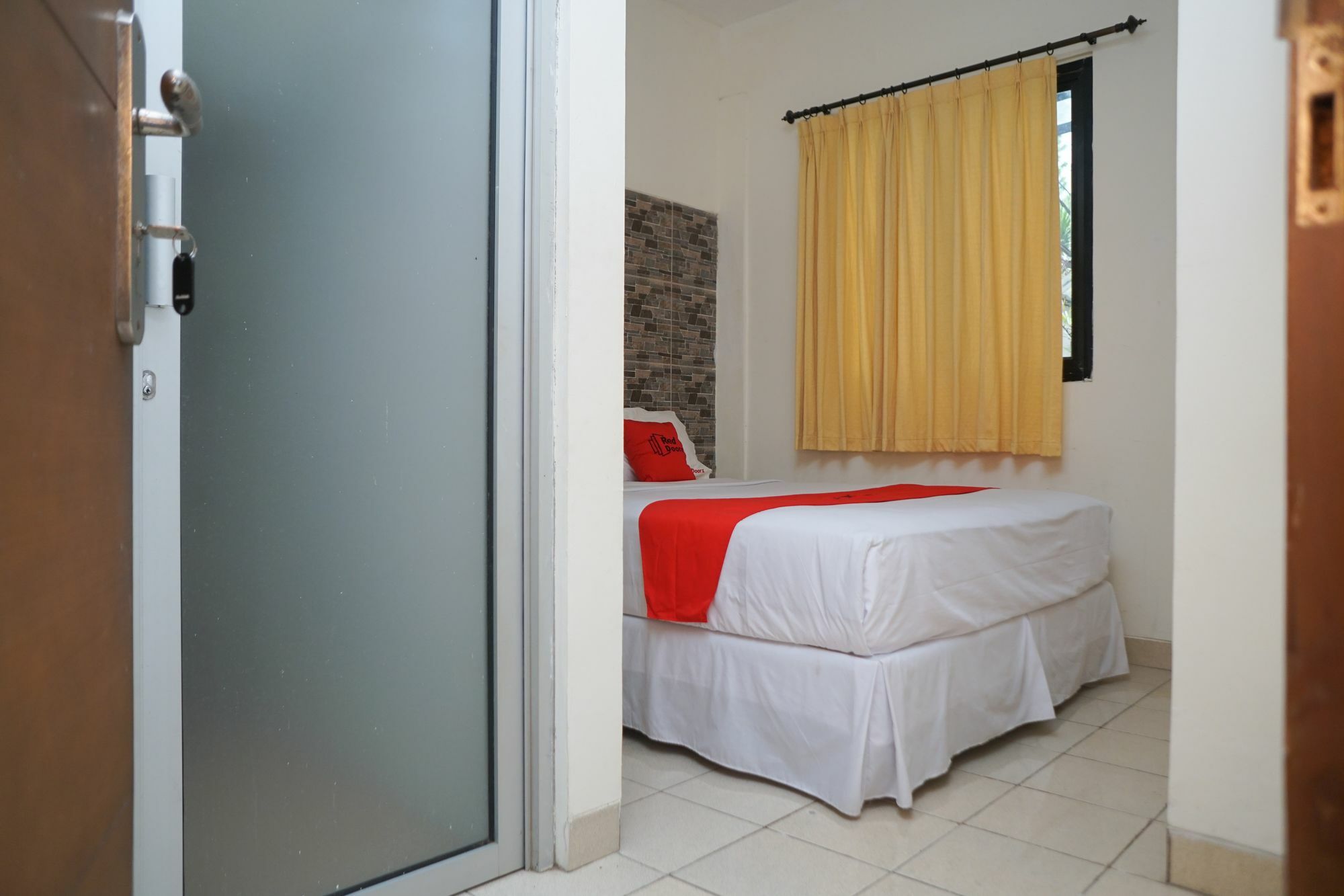 Reddoorz Plus @ Ciumbuleuit Area Bandung Exterior foto