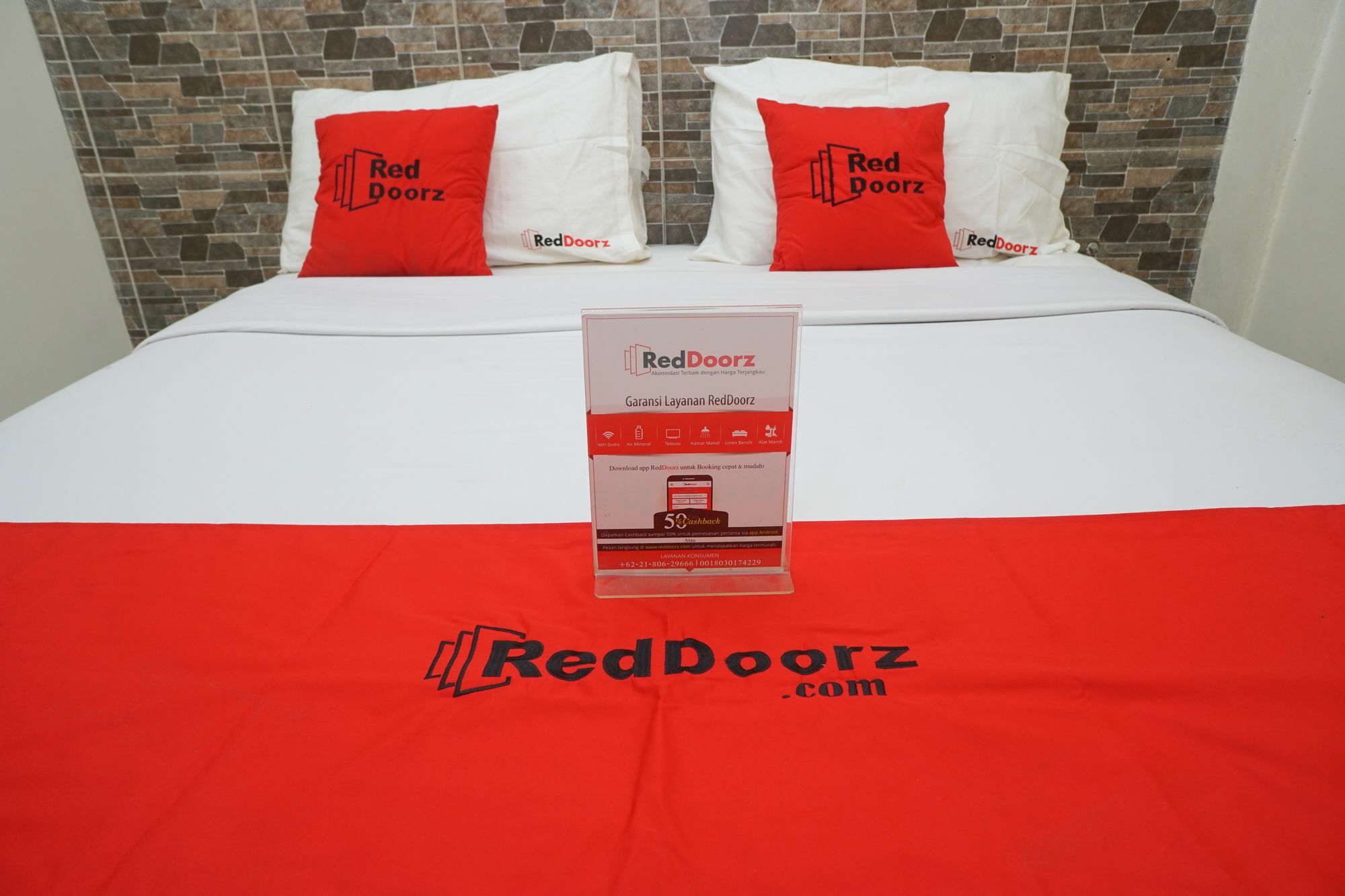 Reddoorz Plus @ Ciumbuleuit Area Bandung Exterior foto
